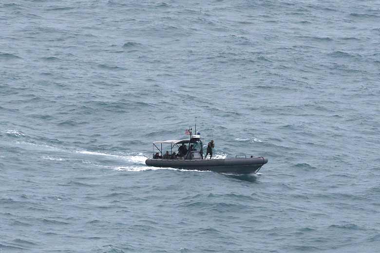 AirAsia, AirAsia Flight QZ8501 crash, AirAsia Flight crash, AirAsia Flight search, QZ8501, QZ8501 search
