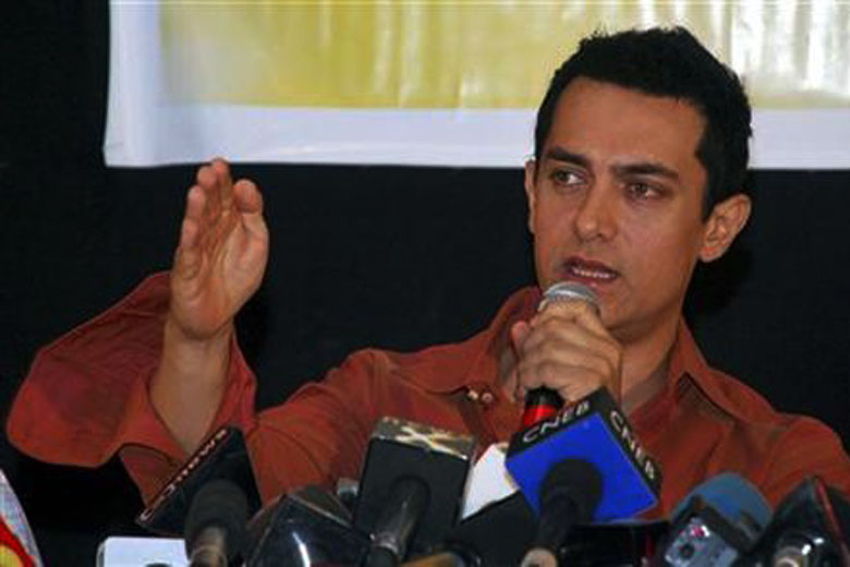 pk, pk movie, pk banned, pk collection, pk poster, pk banned in india, aamir khan, aamir khan khan pk