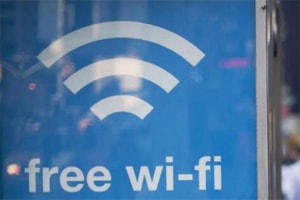 arvind kejriwal free wi-fi