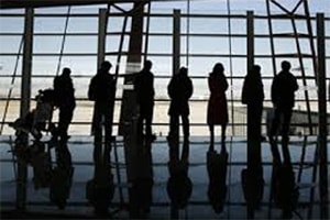 Employment of direct workers also decreased by 9,000 in October-December 2015, sharply down from an increase of 1.01 lakh recorded a year ago, data released by Labour Bureau showed. (Reuters)