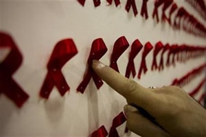 Social media can help stop spread of HIV