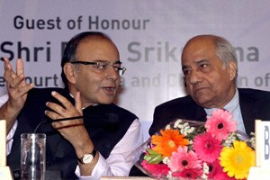 Government to go ahead with reforms to achieve 8% growth: Arun Jaitley