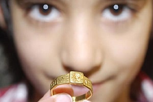 Gold price rebounds in Mumbai to two-week high on strong seasonal demand