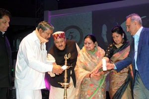 NRI billionaire Manoj Bhargava pledges Rs 500 crore for Uttarakhand development