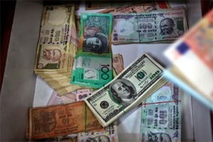 indian rupee vs us dollar