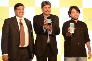 Kapil Dev launches new app ‘SlopPho’ underlining ‘Make in India’ campaign