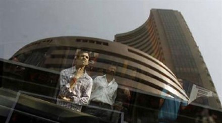 m-cap, m-cap India, TCS, ONGC, ITC, RIL, CIL, Infosys, HDFC Bank, SBI, ICICI Bank, HDFC