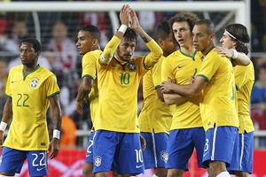 Neymar shines as Brazil crush Turkey 4-0 in friendly Neymar shines as Brazil crush Turkey 4-0 in friendly