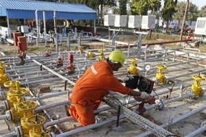 Currency Corner: Indian equity bulls should not anticipate further price decline in crude