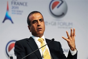 Government should make available more spectrum: Sunil Mittal Government should make available more spectrum: Sunil Mittal