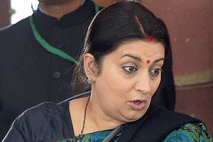 Smriti Irani gets rapped on knuckles by Supreme Court over KVA-German language row Smriti Irani gets rapped on knuckles by Supreme Court over KVA-German language row