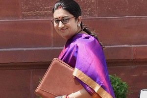 Smriti Irani, Smriti Irani news, smriti irani narendra Modi, smriti irani hdr minister
