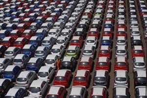 Domestic car sales decline 2.55 pct in Oct, motorcycle sales down 8.73 pct