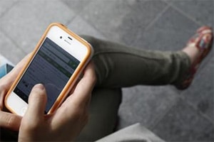 Smartphone application to allow loss of phones to be reported