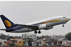 jet, Jet Airways, Jet Airways landing, Jet Airways emergency landing