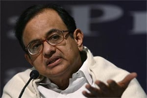2G spectrum scam: H R Bharadwaj attacks P Chidambaram for blaming Manmohan Singh