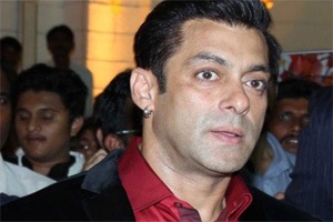 Salman Khan dethrones Shah Rukh to top Forbes India Celebrity 100 List