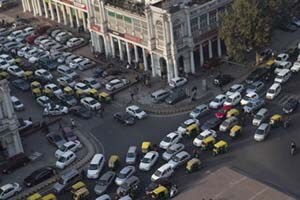 The evaluation studies done by several reputed organisations—Delhi Pollution Control Committee (DPCC), Central Pollution Control Board (CPCB), SAFAR, IIT Kanpur, Teri, CSE and IIT Delhi—are conflicting and, thus, confusing. 