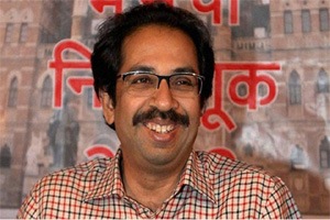 Uddhav Thackeray meets Amit Shah after Devendra Fadnavis govt takes oath Uddhav Thackeray meets Amit Shah after Devendra Fadnavis govt takes oath