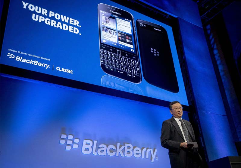 For BlackBerry loyalists, the phone wil bring back the trackpad and classic navigation keys. Plus, the new BlackBerry 10 web browser, the company claims, is among the fastest around. The phone will feature a 3.5-inch touch screen display with 294 dpi HD resolution and Corning Gorilla Glass 3 for greater durability. The 2515 mAh battery can offer up to 22 hours of life. (In pic) BlackBerry's John Chen introduces the new Blackberry Classic smartphone during the launch event. (Reuters)