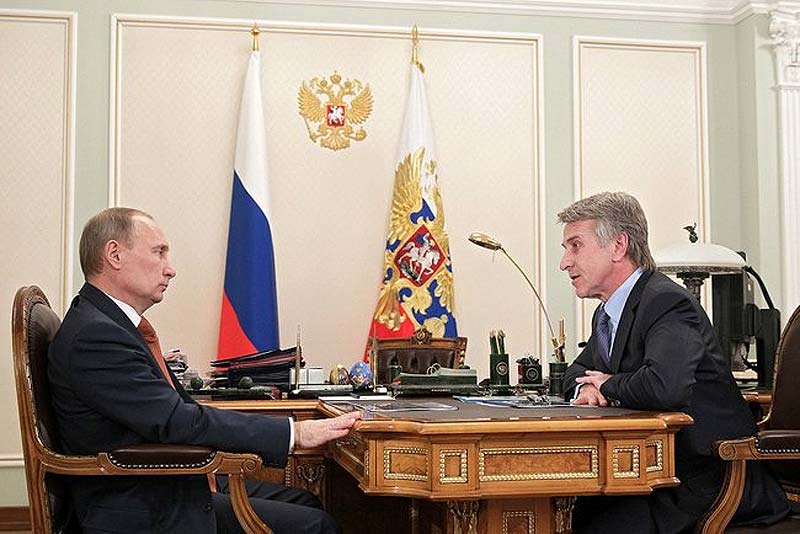The individual who lost the most money this year is Russian energy tycoon Leonid Mikhelson. Mikhelson’s fortune now stands at USD 10 billion, Wealth-X said. The biggest shareholder of natural gas producer Novatek lost USD 7 billion, or 41 per cent of his wealth, in 2014, due to the plummeting Russian currency, weak oil prices and economic sanctions imposed by the West over the Russia-Ukraine conflict.<br>(In pic) President of Russia Vladimir Putin (left) with Novatek CEO Leonid Mikhelson. (Image: the Presidential Press and Information Office)