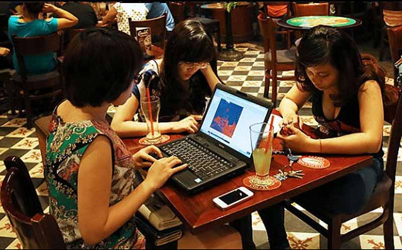700-900 million Internet users by 2025. (Image: AP)