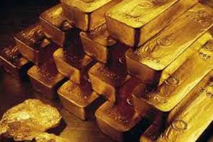 Gold tumbles after Swiss referendum, silver slumps to 5-year low