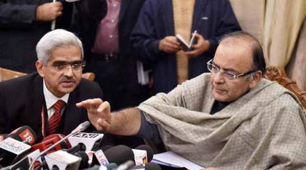 Narendra Modi govt fastracks reforms in insurance, coal, pharma sectors