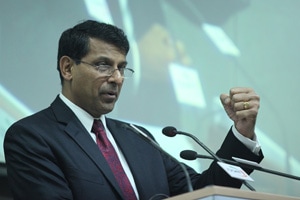repo rate cut, RBI rpo rate cut, RBI rate cut, RBI interest rate, Raghuram Rajan, Raghuram Rajan repo rate cut