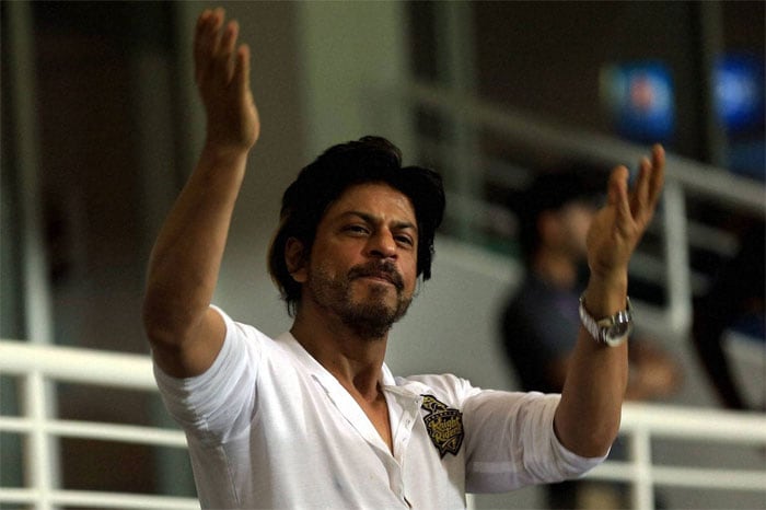 Shah Rukh Khan, who owns IPL team Kolkata Knight Riders, saw a quite successful 2014. His team KKR won 2nd IPL title this year and his movie 'Happy New Year' hit the theatres and all box office records came apart. He stands firm on this list at No 3 though he was on top last year. Earning: Rs 202.4 crore.