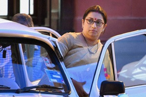 Smriti Irani, Smriti Irani fabindia, fabindia, fabindia voyeurism case, CCTV camera, trial room, camera in trial room, Fabindia Candolim store, fabindia manager, voyeurism case