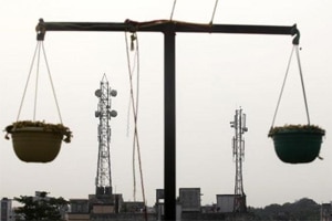 Notices to telecom cos for under-reporting of Rs 10k cr: Govt