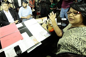 Defiant Uber cabs still plying, Delhi govt blames Traffic Police says enforce ban