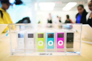 Apple wins digital music antitrust trial Apple wins digital music antitrust trial