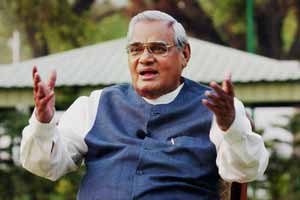 ‘Atal Bihari Vajpayee made Nawaz Sharif speak with Dilip Kumar over Kargil conflict’