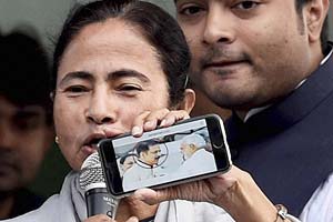 If image is proof, PM Narendra Modi should be arrested: Mamata Banerjee