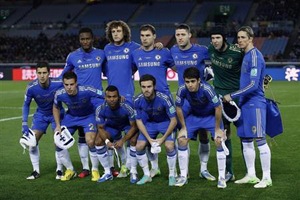 Soccer-Chelsea seek record, City aim to keep up chase