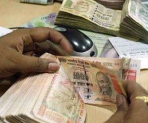 EPFO provides the rate of interest from its earnings on investment on formal sector workers’ fund without any assistance from the government. 
