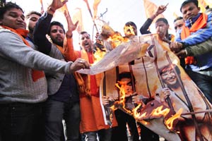 Pk protest, pk banned, aamir khan, protest against pk, anti pk protest Pk protest, pk banned, aamir khan, protest against pk, anti pk protest