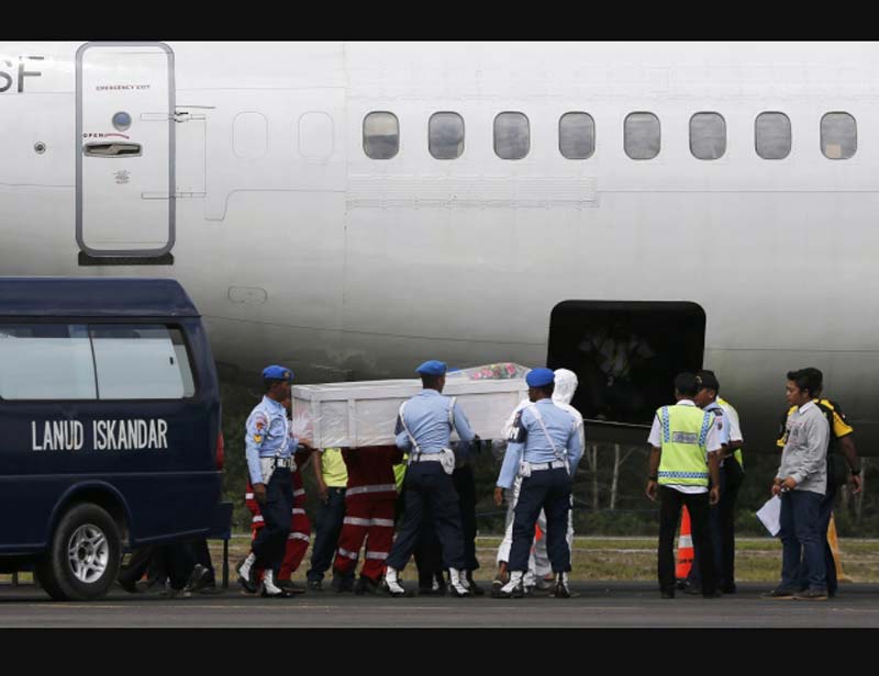 airasia flight missing, airasia, airasia flight, airasia fight QZ8501