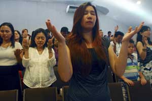 AirAsia crash, AirAsia flight QZ8501, AirAsia crash debris