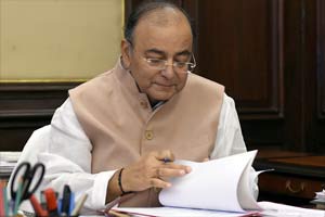 2015 Union Budget day nears, but key CBEC positions unfilled