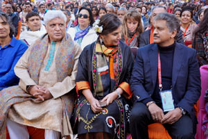 Javed Akthar, Javed Akthar lyricist, Javed Akthar bollywood, Gaate Jaye Banjara, Jaipur Literature Festival