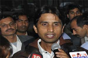 Kumar vishwas illicit relationship Kumar vishwas illicit relationship