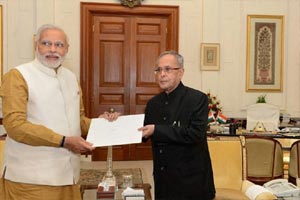 Narendra Modi, Pranab Mukherjee