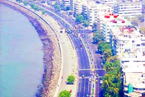 Nariman Point loses out on biz, but not charm Nariman Point loses out on biz, but not charm