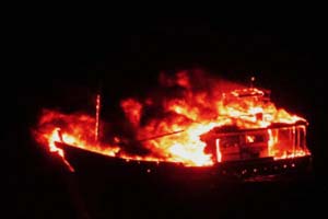 People in Pakistan ‘bomb boat’ were suspected terrorists: Rajnath Singh People in Pakistan ‘bomb boat’ were suspected terrorists: Rajnath Singh