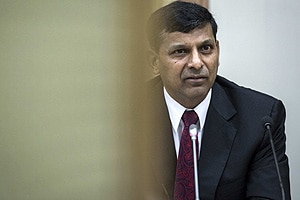 rupee to dollar, dollar to rupee, rupee today, us dollar, rupee rate, Indian rupee, Raghuram Rajan, Raghuram rajan news