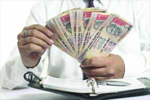 Indian rupee, indian rupee to dollar, indian rupee rate, fy14, fy15, reserve bank, reserve bank of india, rbi, reserve bank rate, banking news, business news, india news