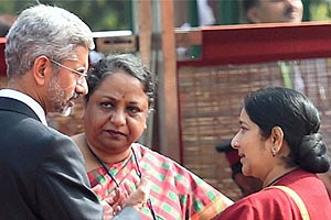 Sujatha Singh, Sujatha Singh ifs, Sujatha Singh mea, Sujatha Singh sacked, Sujatha Singh fired, S Jaishankar